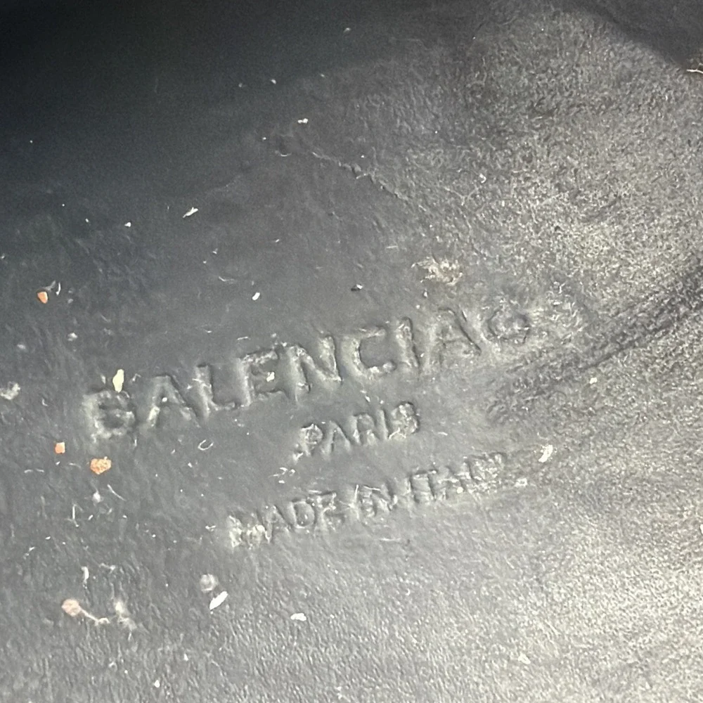 Balenciaga Arena Low Sneakers Black White Leather Mens EU 46 US‎ 13 Red Accent